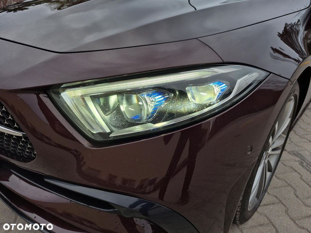 Mercedes-Benz CLS - 10