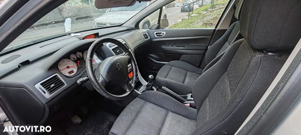 Peugeot 307 1.6HDi Base - 5