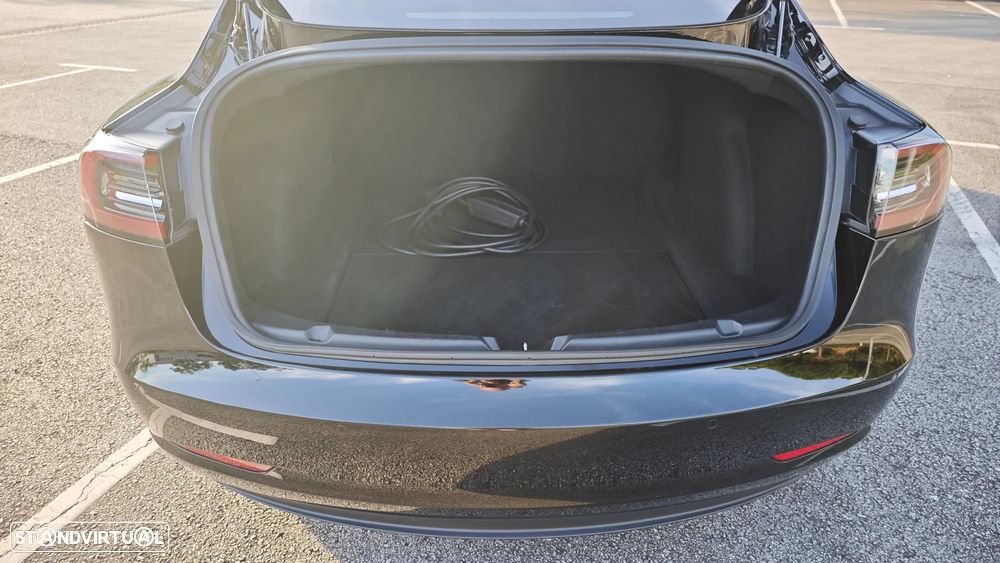 Tesla Model 3 Long-Range Dual Motor AWD - 22
