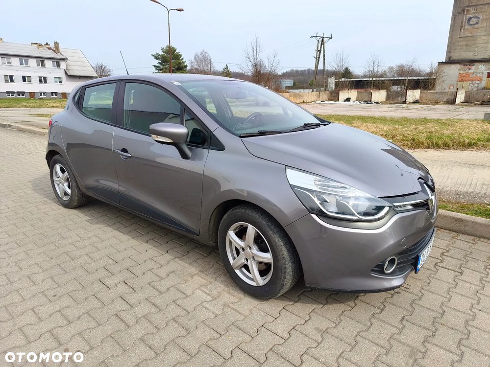 Renault Clio 1.2 16V Life - 2