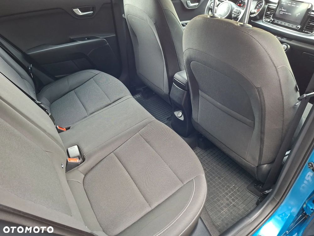 Kia Rio 1.2 L - 34