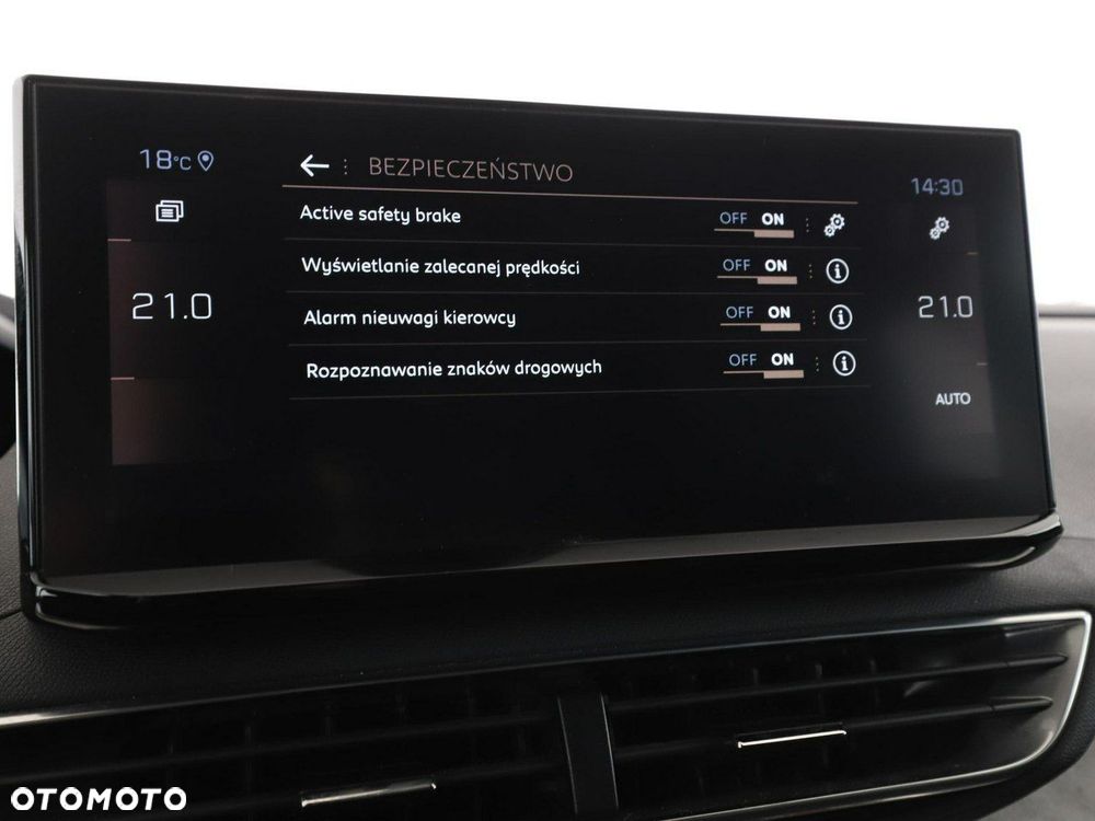 Peugeot 5008 BlueHDi 130 EAT8 GT - 29