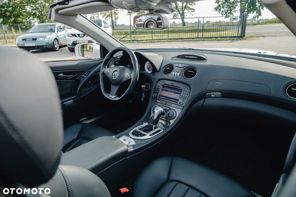 Mercedes-Benz SL - 12