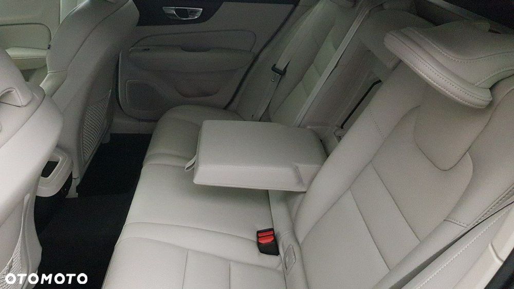 Volvo V60 - 21
