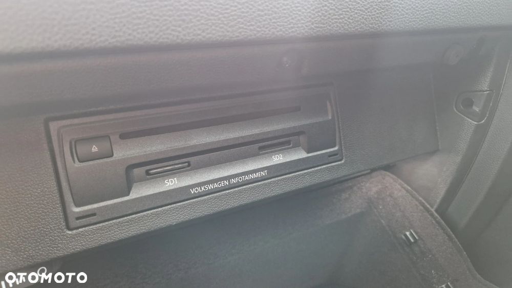 Volkswagen Passat Variant 2.0 TDI (BlueMotion Technology) Comfortline - 23