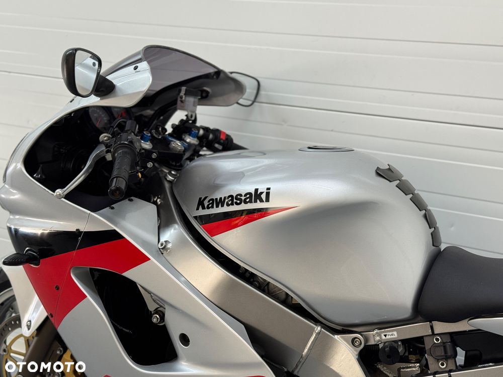 Kawasaki ZXR - 20