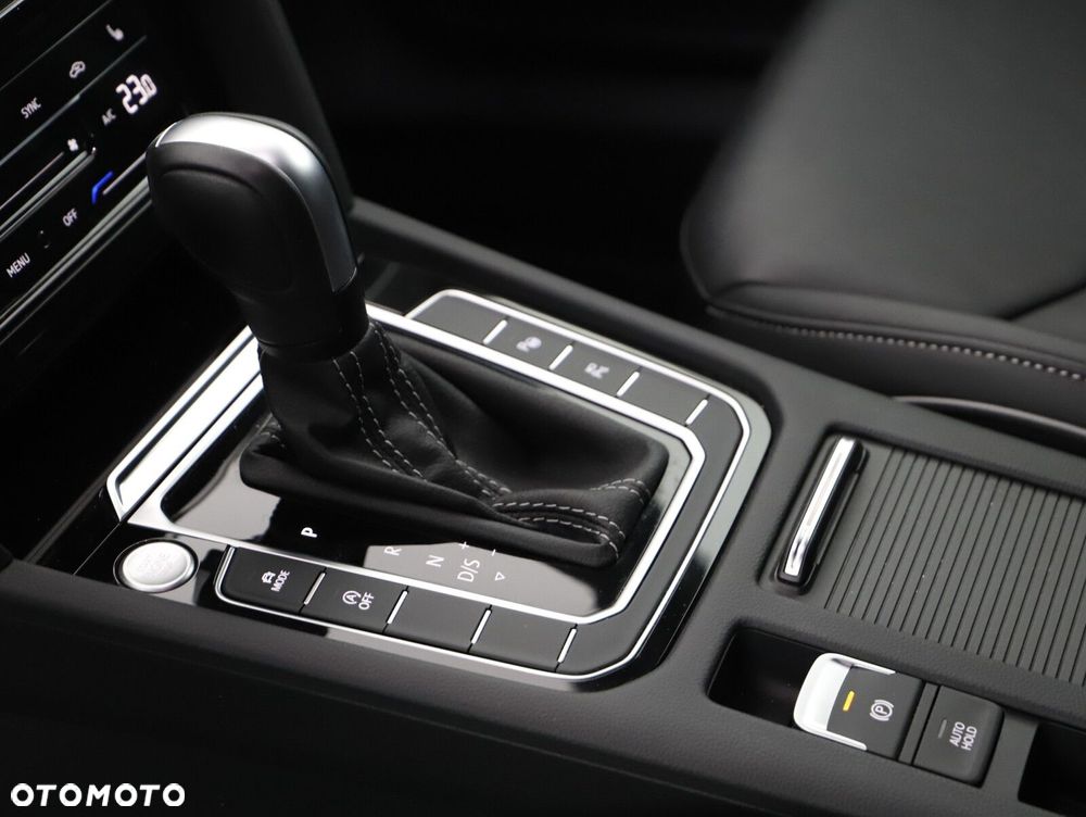 Volkswagen Arteon Shooting Brake 2.0 TSI R-Line DSG - 14