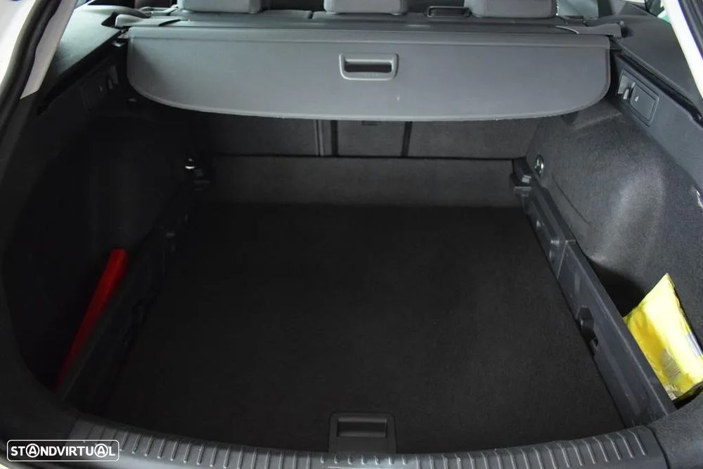 SEAT Leon ST 2.0 TDI Style - 31