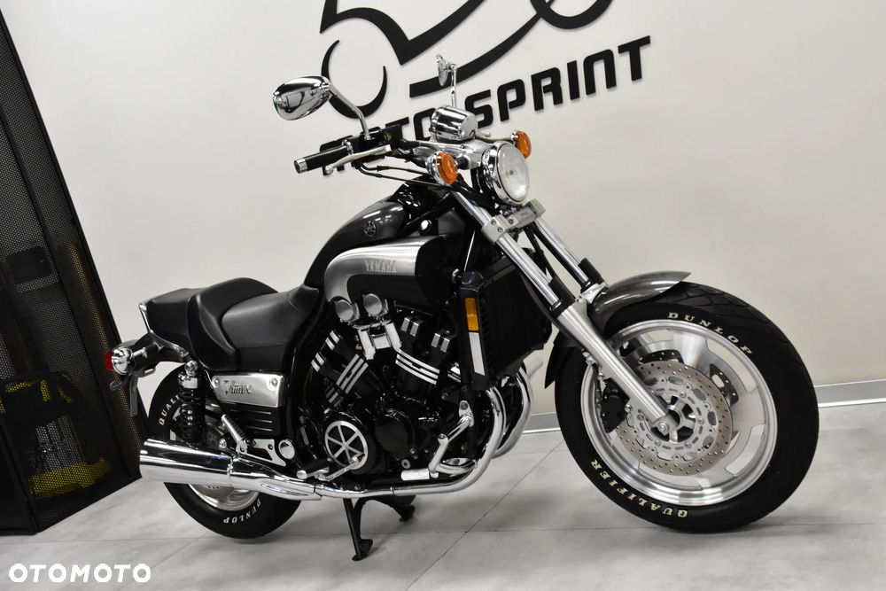 Yamaha V-MAX - 8