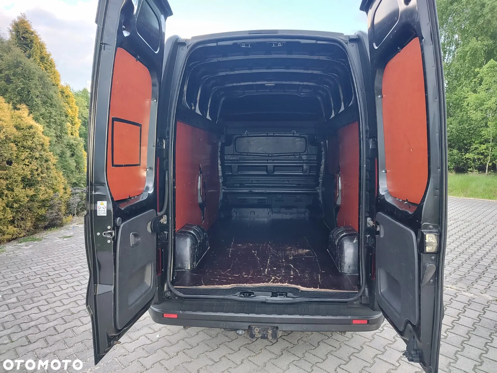 Opel Vivaro - 18