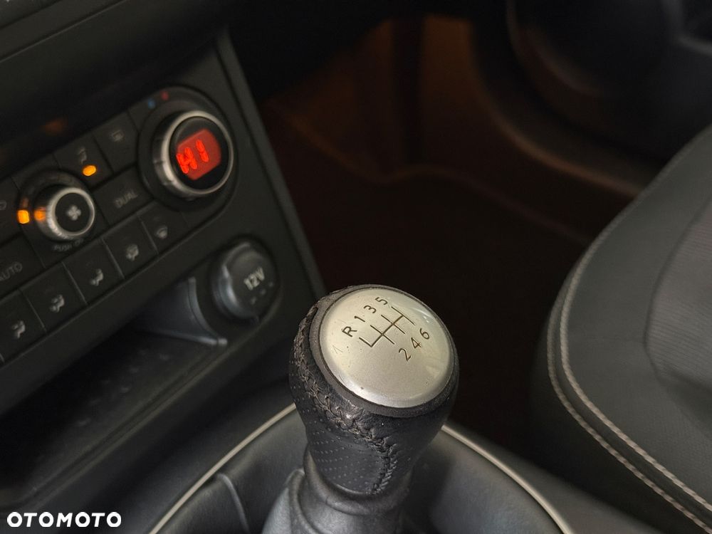 Nissan Qashqai 2.0 acenta - 29