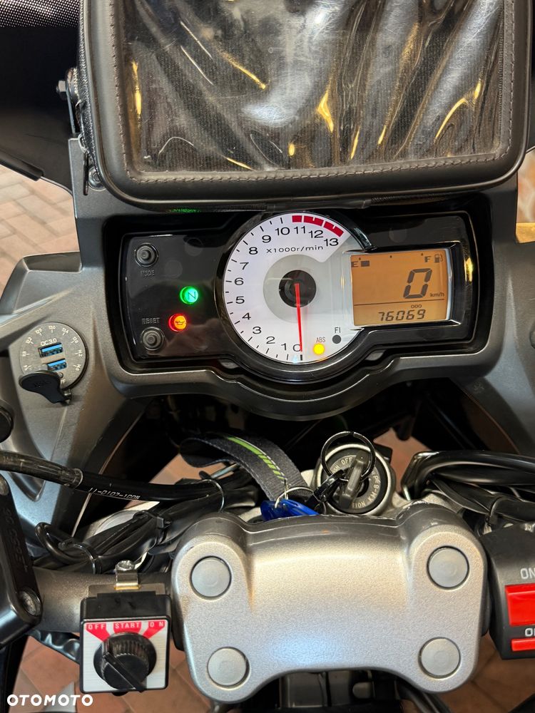 Kawasaki Versys 650 - 22