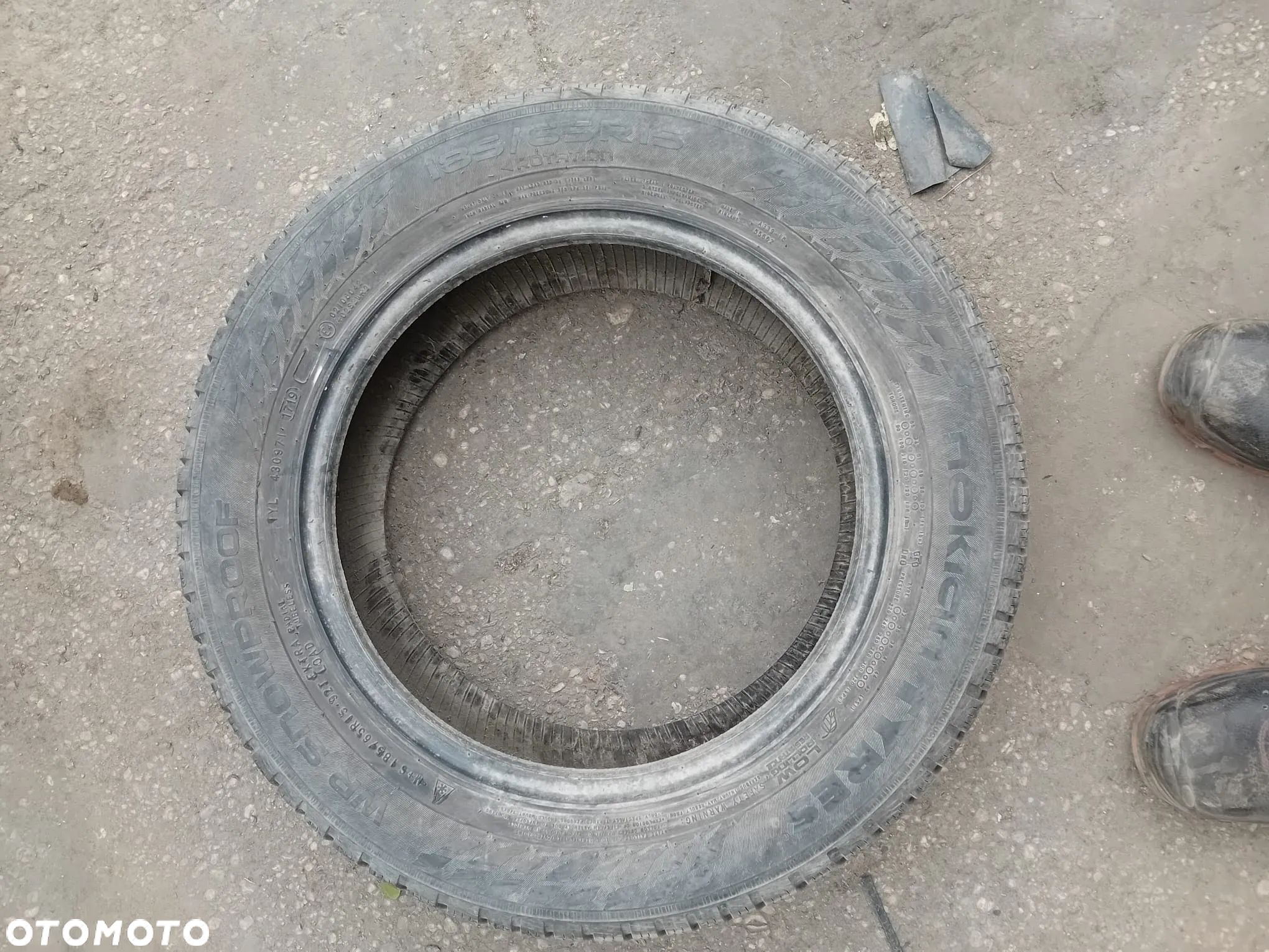 Opona Nokian Snowproof 185/65R15 używana zima - 1