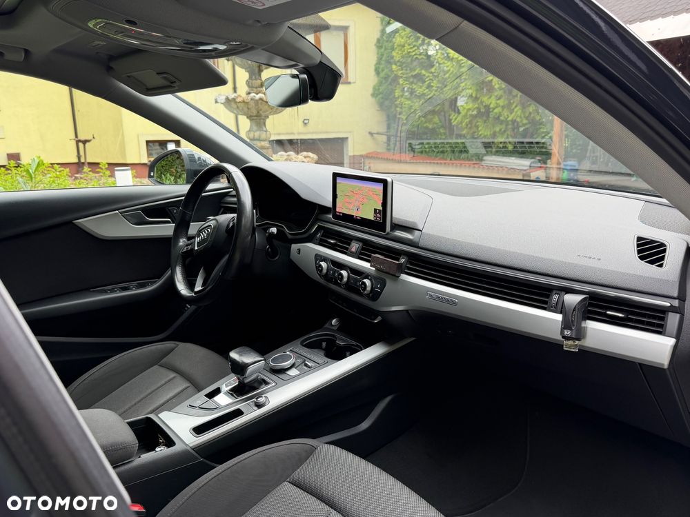 Audi A4 Avant 2.0 TDI Quattro S tronic - 21