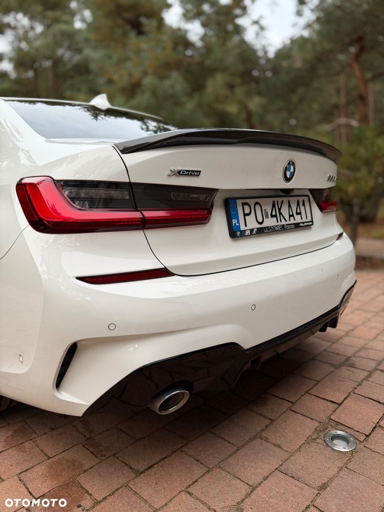 BMW Seria 3 320d xDrive M Sport - 11