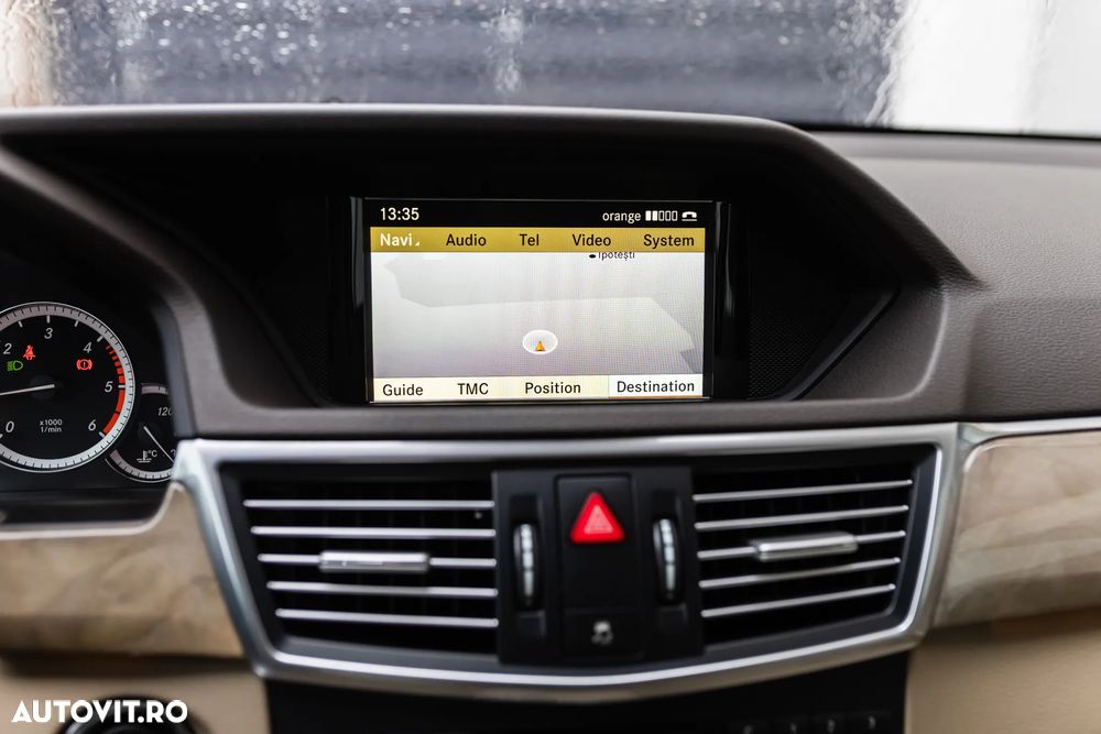 Mercedes-Benz E 250 T CDI DPF BlueEFFICIENCY Automatik Elegance - 20