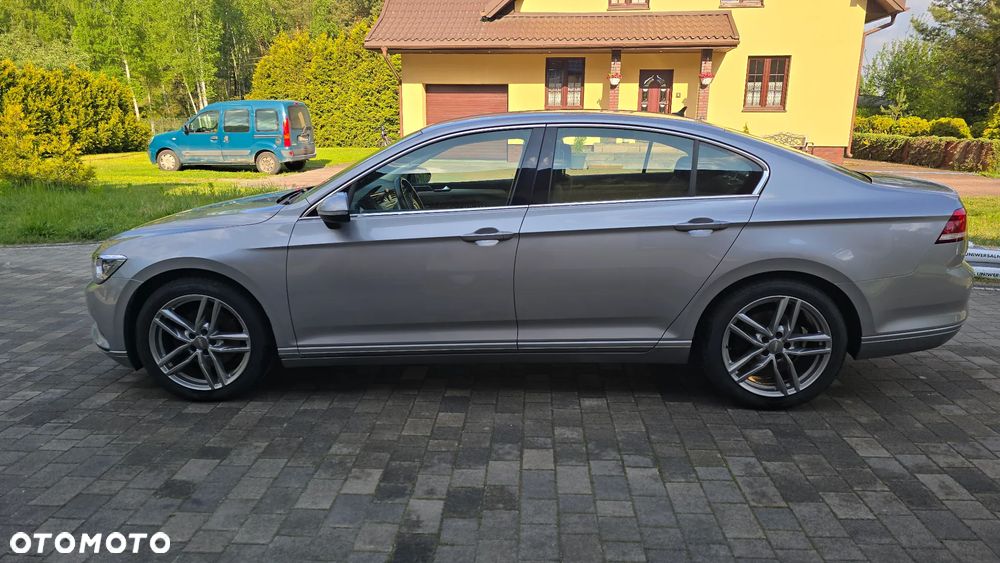Volkswagen Passat 2.0 TDI SCR Comfortline - 9