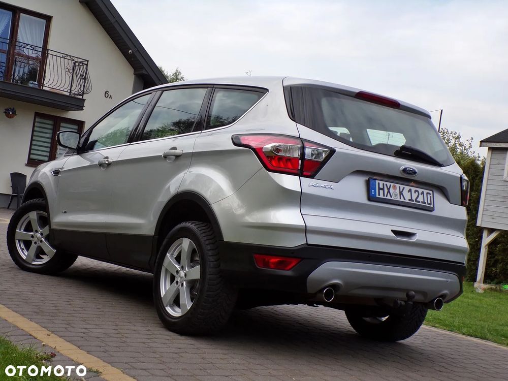 Ford Kuga 2.0 TDCi 4x4 Titanium - 2
