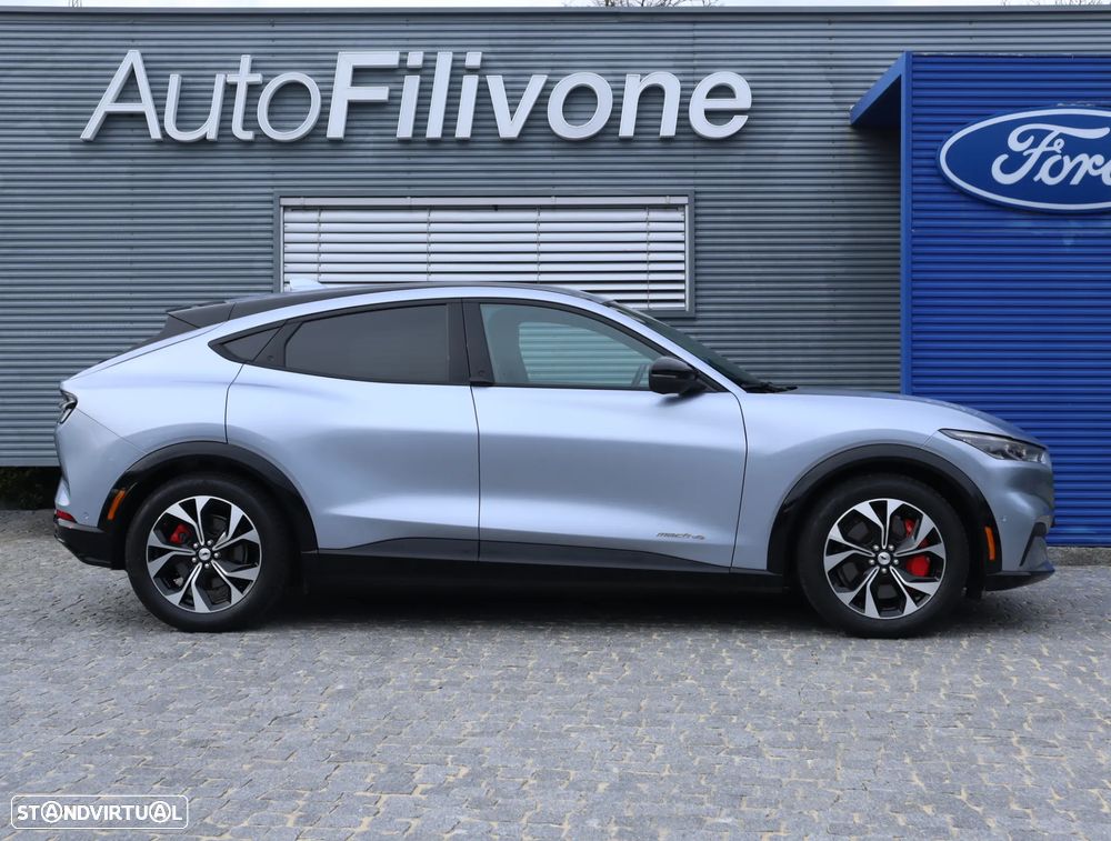 Ford Mustang Mach-E 75.7 kWh Premium AWD - 3