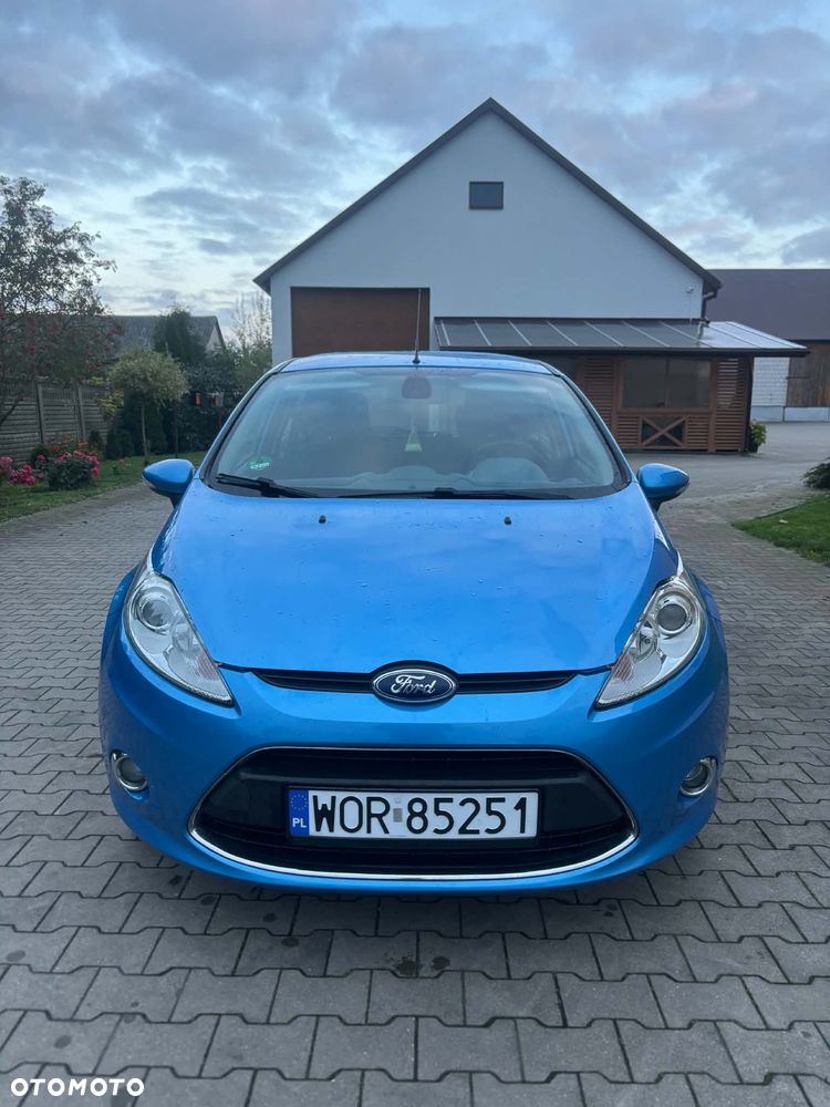 Ford Fiesta - 2