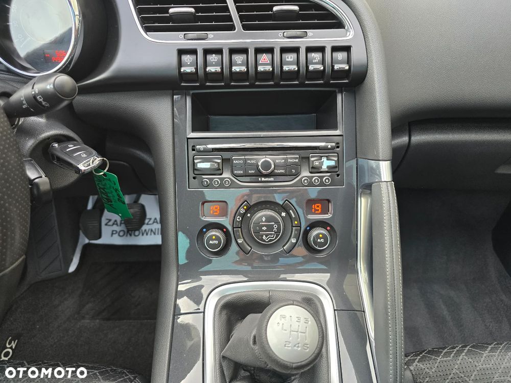 Peugeot 3008 2.0 HDi Allure - 17