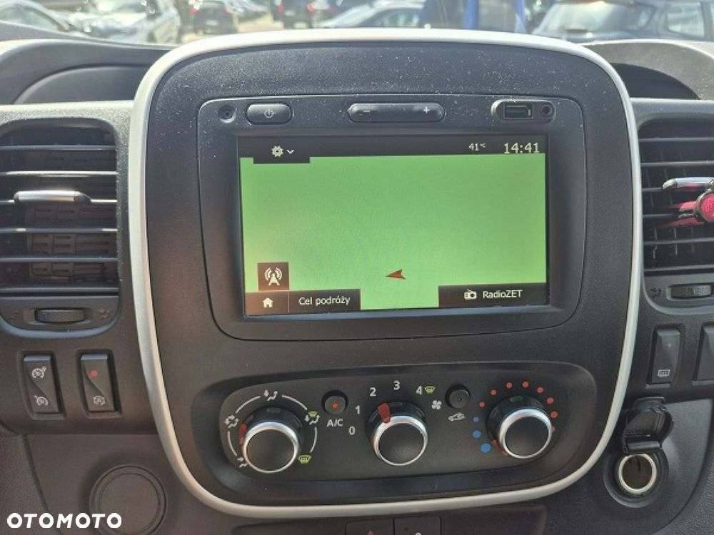 Renault Trafic - 13