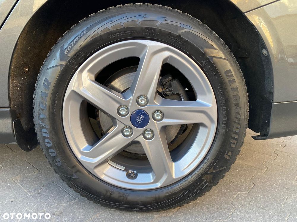 Ford Focus 1.0 EcoBoost Titanium - 37