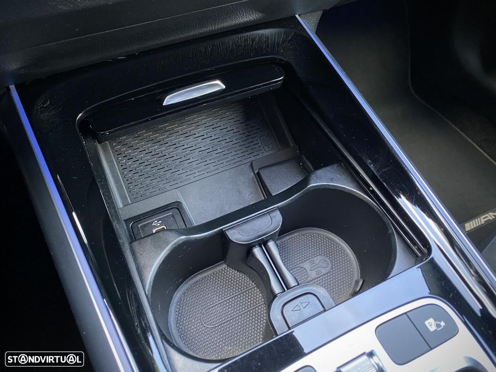 Mercedes-Benz GLA 200 AMG Line - 22
