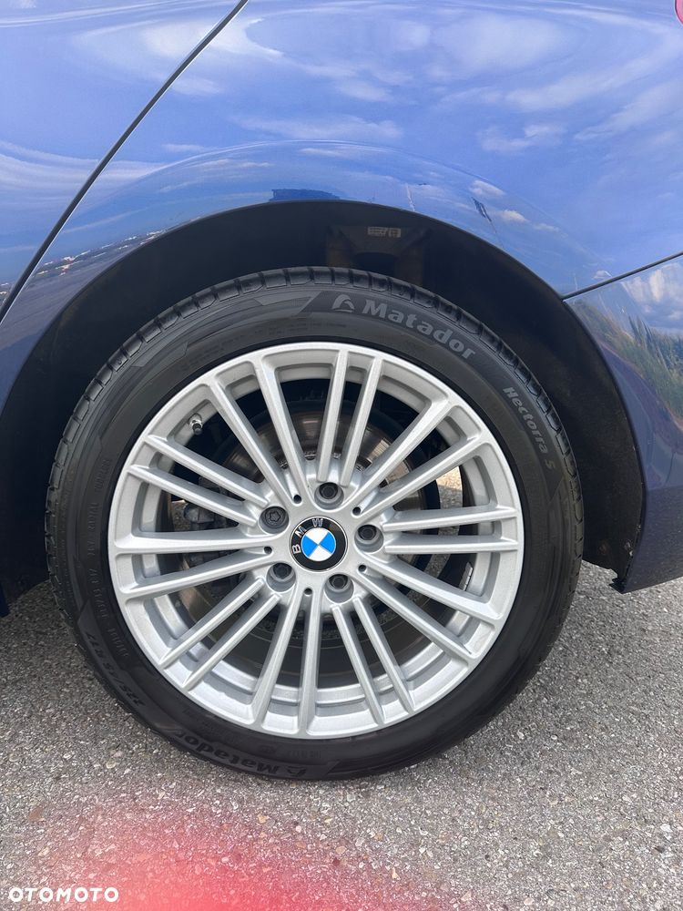 BMW Seria 1 116d - 8