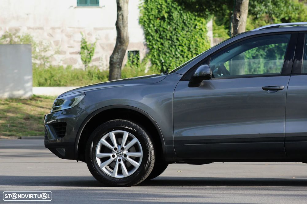 VW Touareg 3.0 TDI V6 - 17