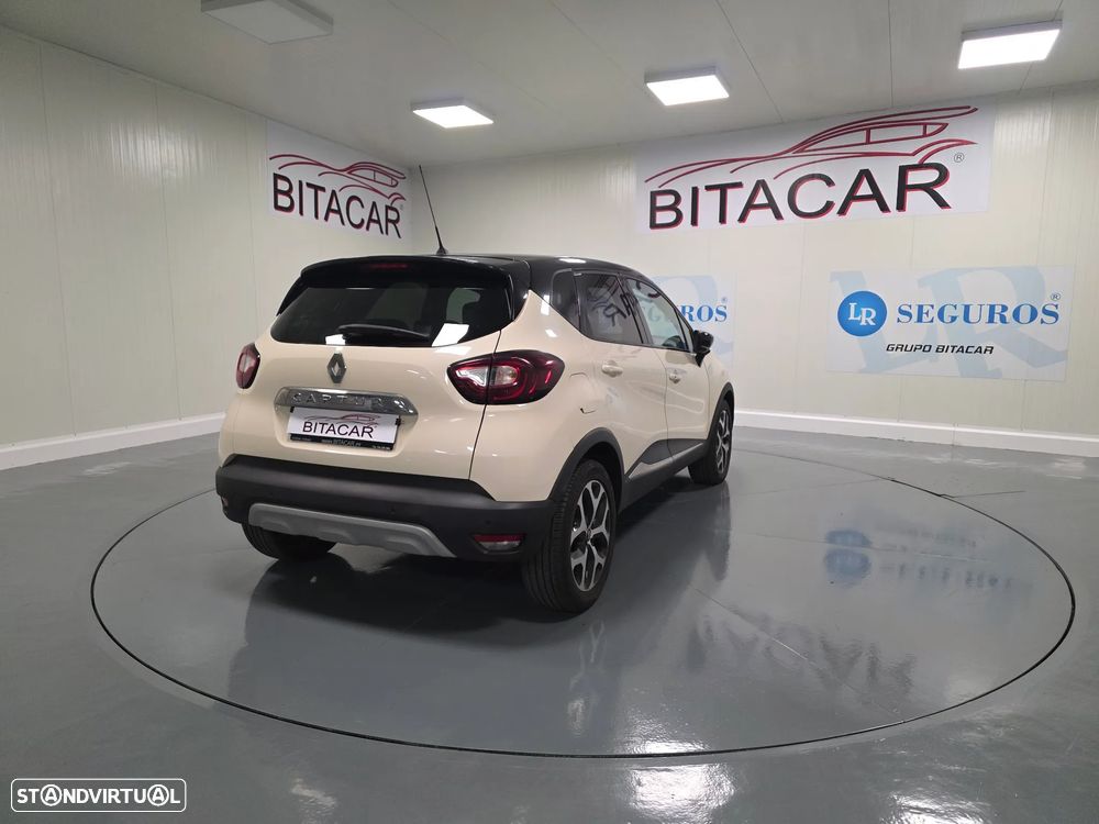 Renault Captur 1.5 dCi Exclusive EDC - 25