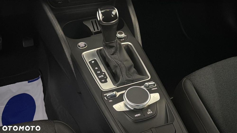 Audi Q2 35 TFSI S tronic - 16