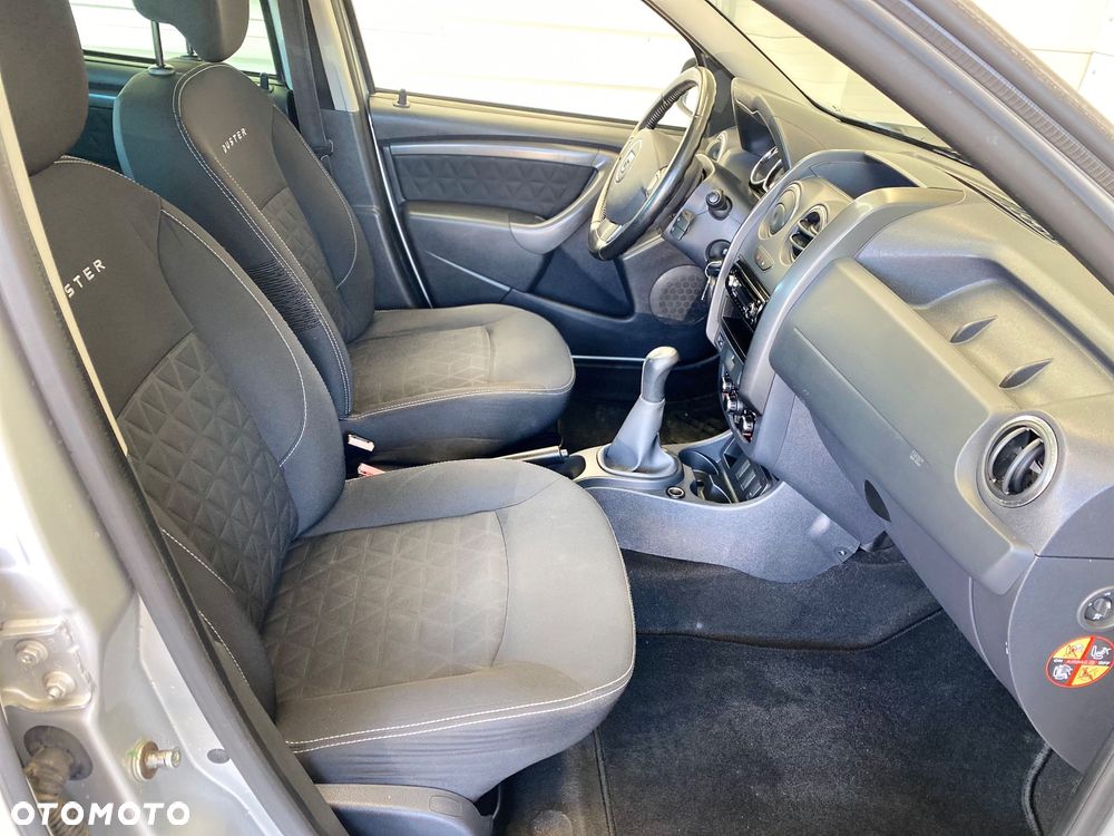 Dacia Duster 1.6 Laureate - 13