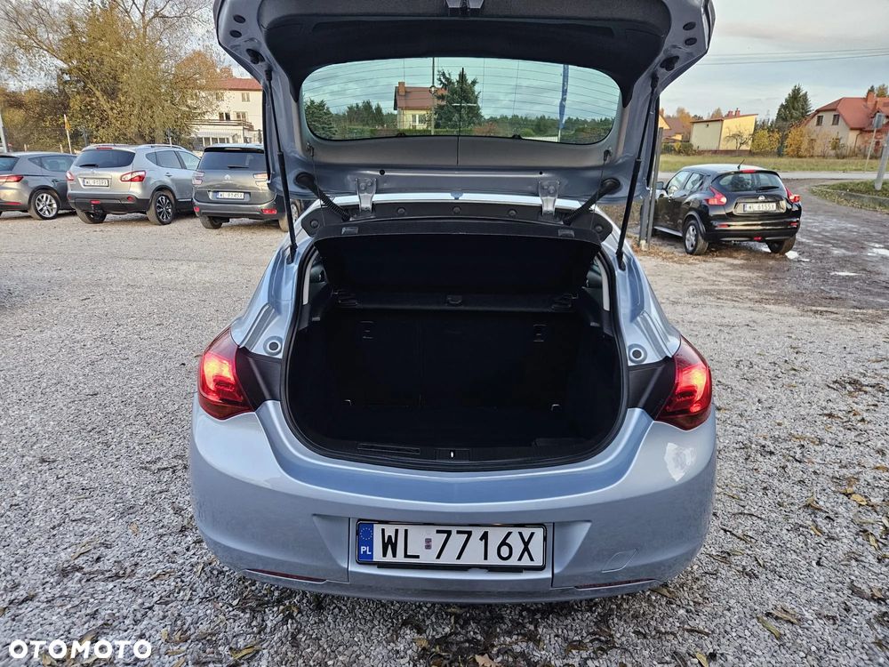 Opel Astra 1.4 Turbo Active - 26