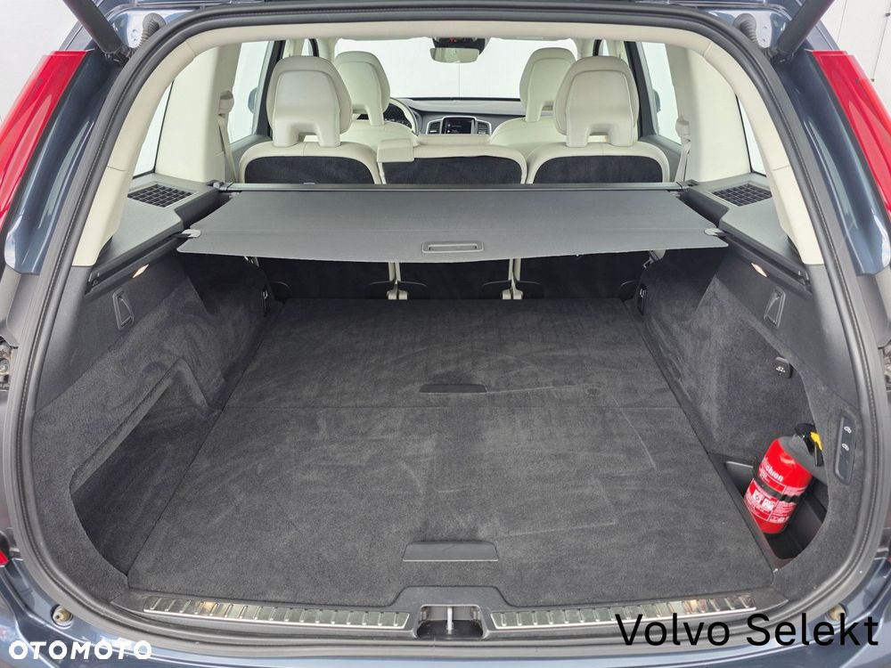 Volvo XC 90 - 19