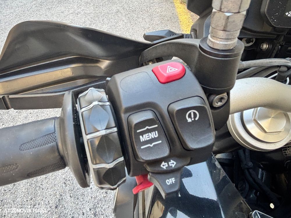 BMW F 850 GS TRIPLE BLACK - 5