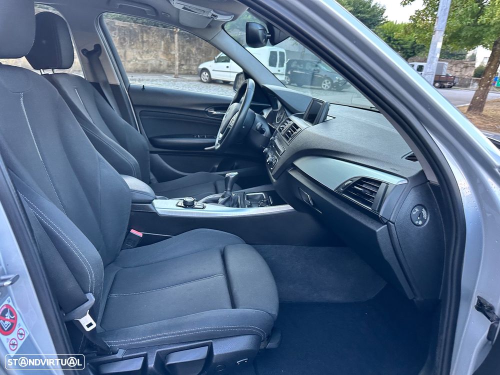 BMW 116 d EDynamics Line Sport - 44