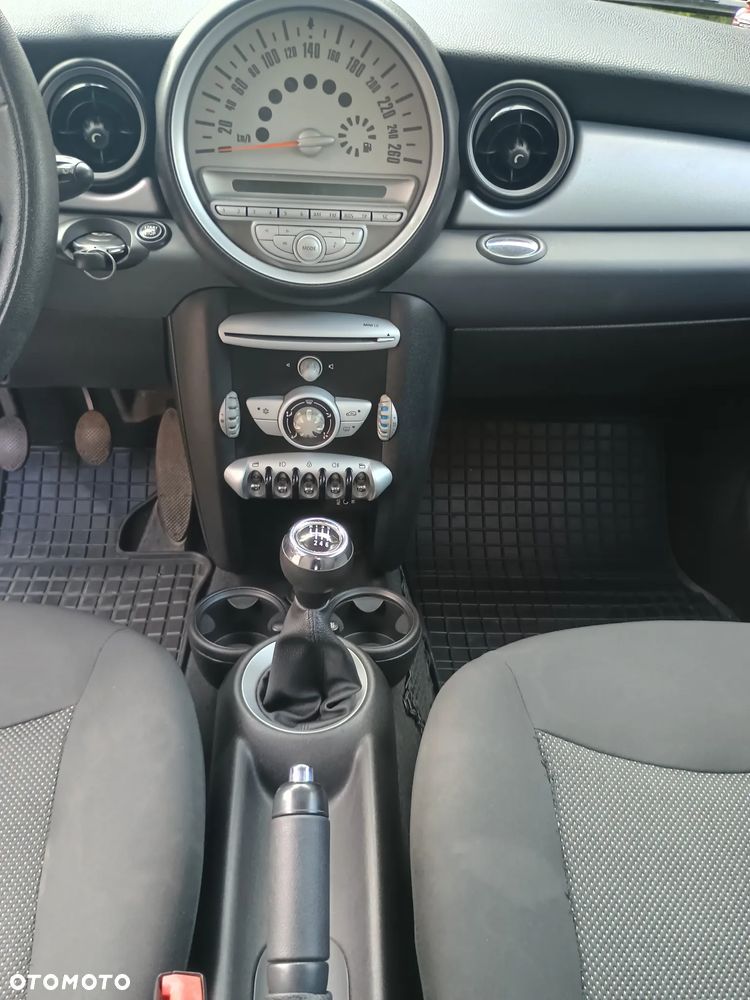 MINI ONE Standard - 9