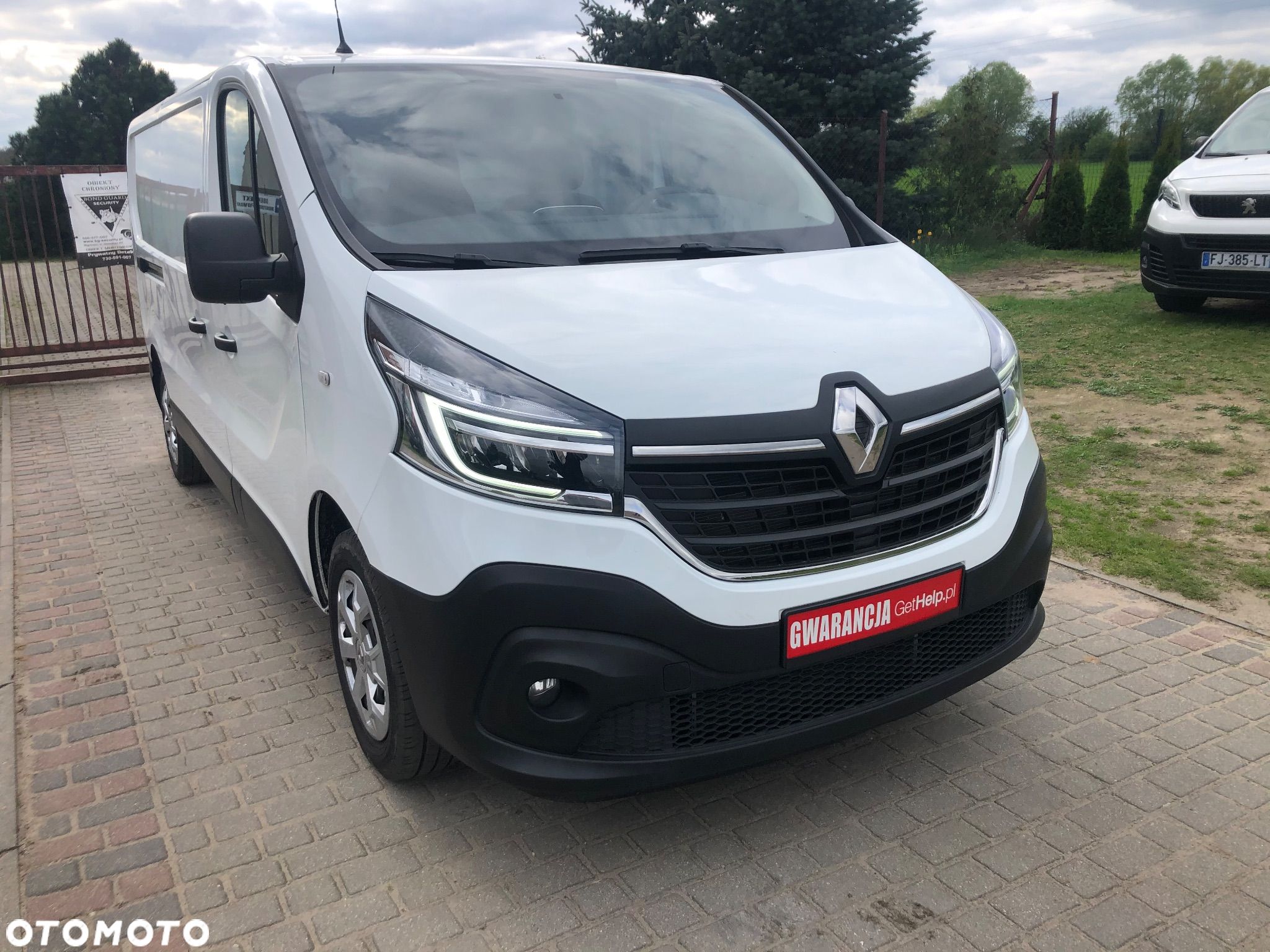 Renault Trafic - 1
