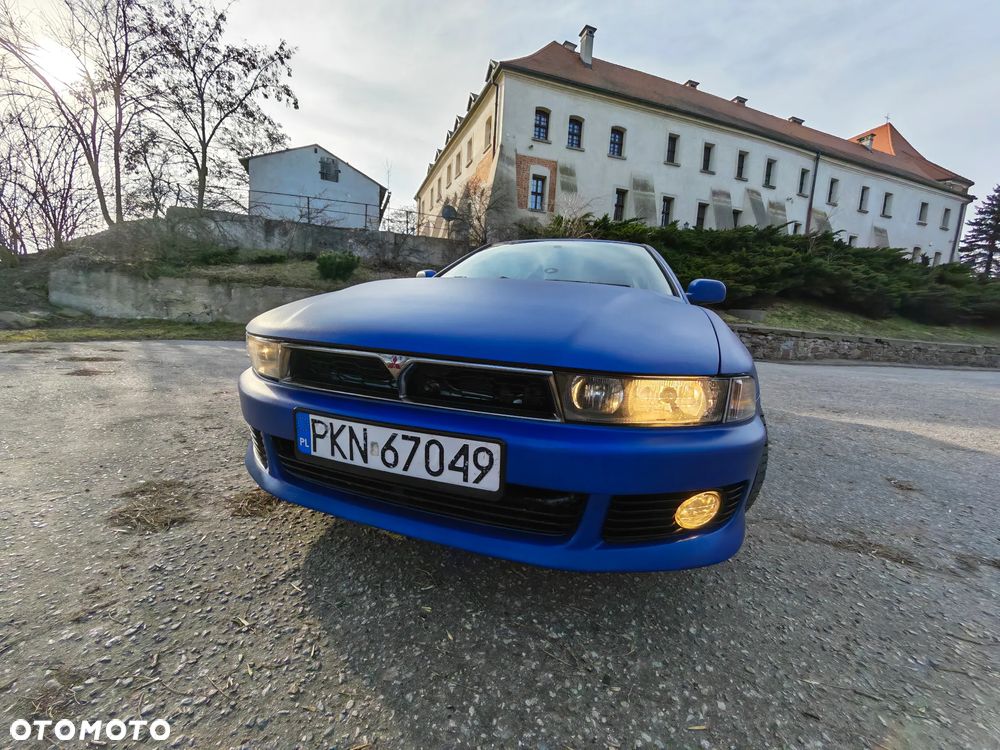 Mitsubishi Galant - 23
