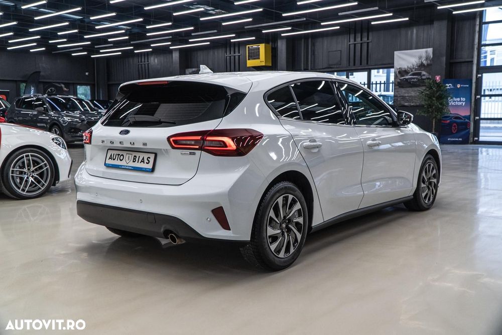 Ford Focus 1.0 EcoBoost MHEV Titanium - 8