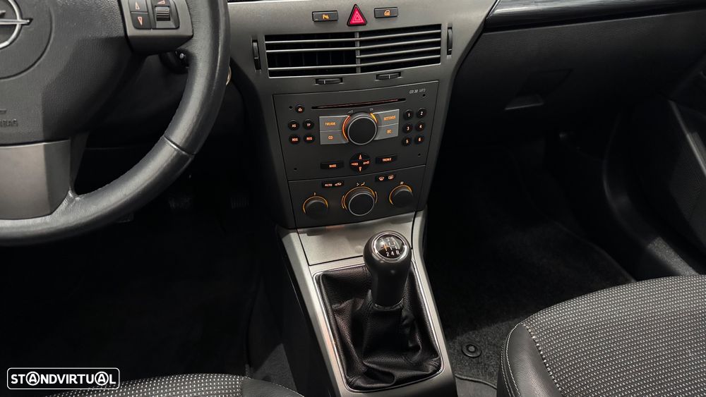 Opel Astra 1.7 CDTI Cosmo M5 - 22