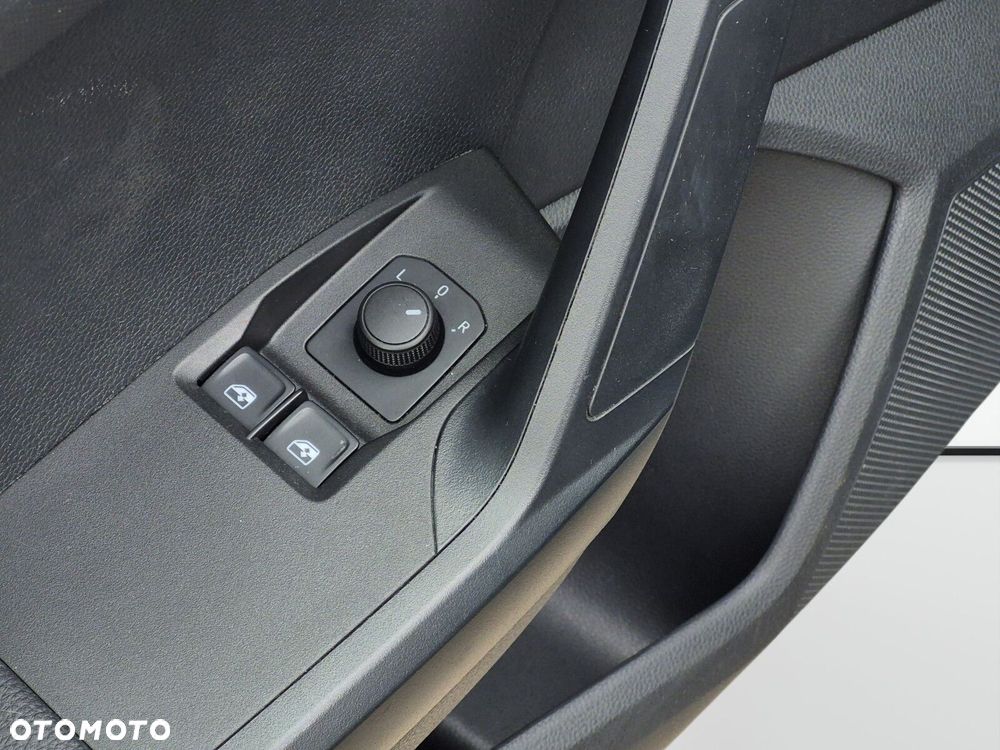 Seat Ibiza 1.0 TSI Style S&S DSG - 9