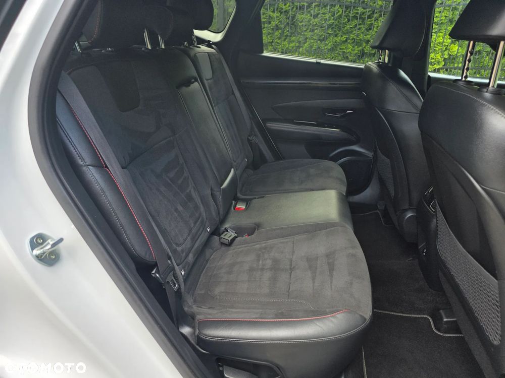 Hyundai Tucson 1.6 CRDi 48V-Hybrid 2WD DCT N Line - 20