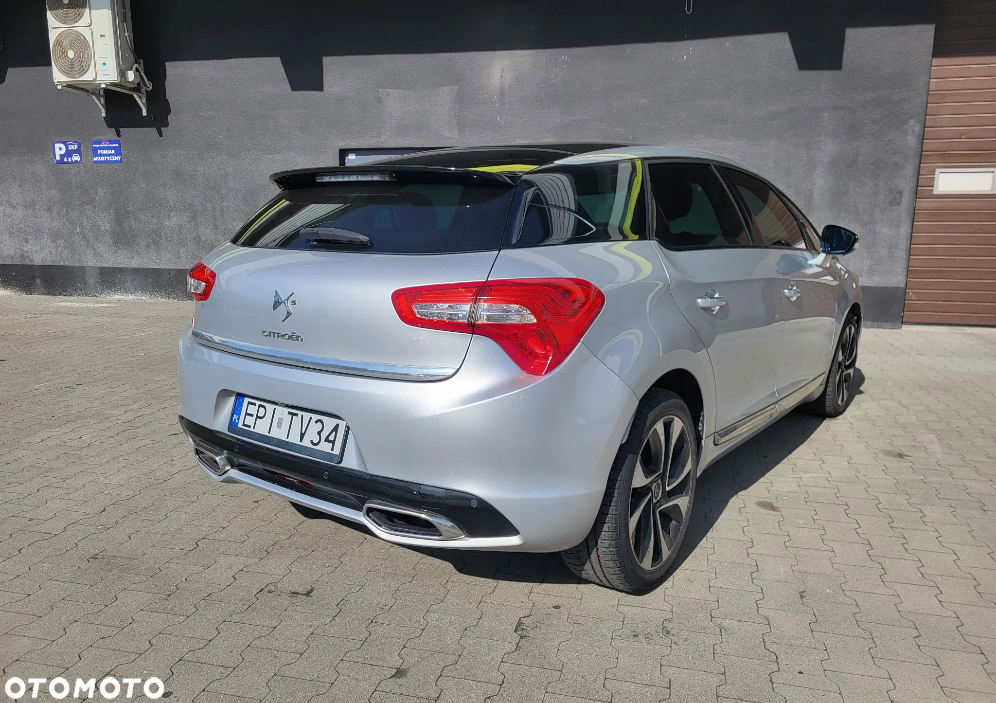 Citroën DS5 2.0 HDi SportChic - 4