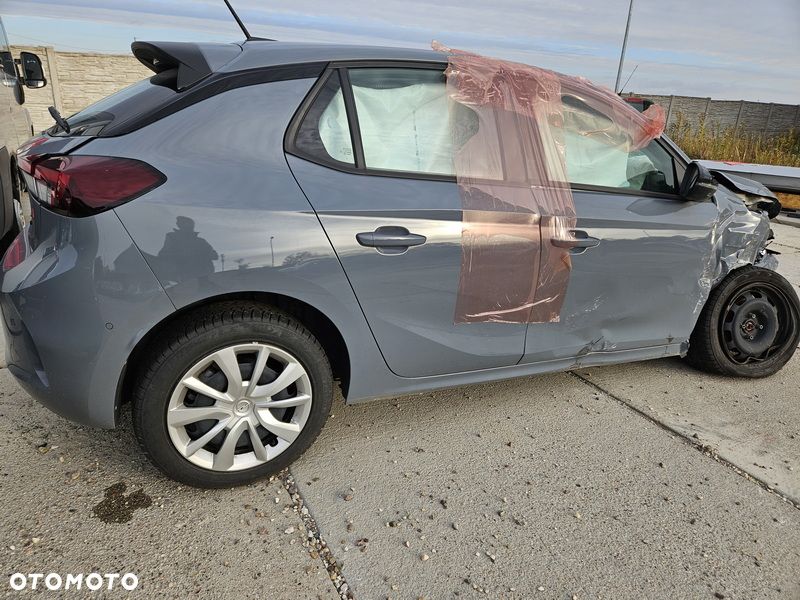 Opel Corsa - 3