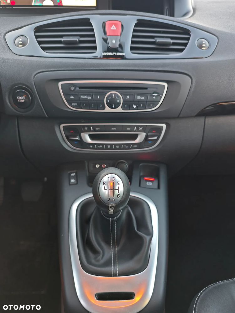 Renault Scenic TCe 130 Dynamique - 21