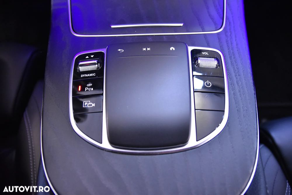 Mercedes-Benz E - 18