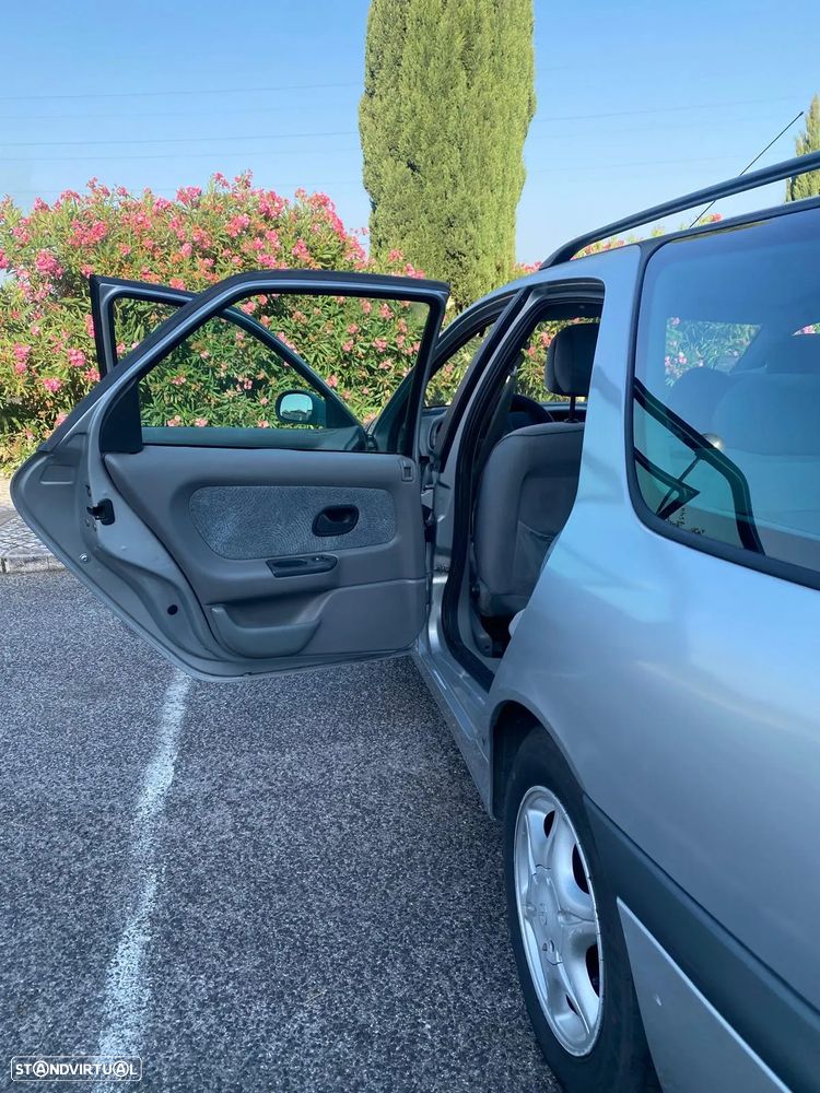 Renault Laguna Break 1.9 dTi RT - 18