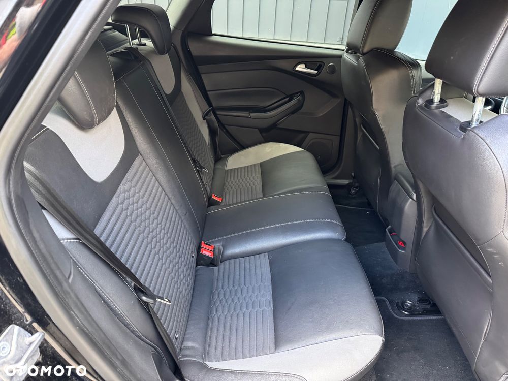 Ford Focus 2.0 TDCi ST-2 - 26